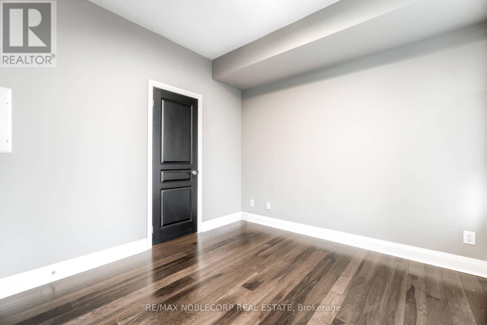 415 - 1 Hurontario Street, Mississauga, Ontario L5G 0A3 - Photo 33 - W13730096