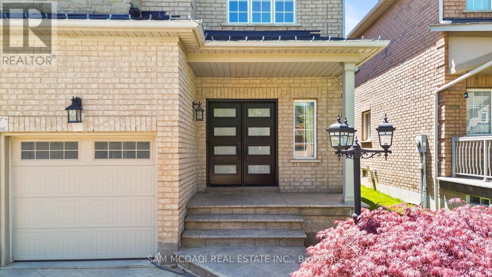 2476 Palmerston Road, Oakville, Ontario  L6H 7L6 - Photo 3 - W13730100