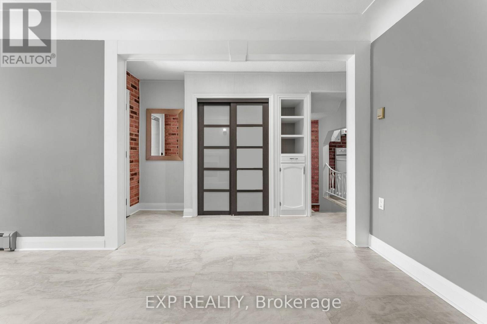 156 Park Row S, Hamilton (Delta), Ontario  L8K 2J8 - Photo 12 - X13730084