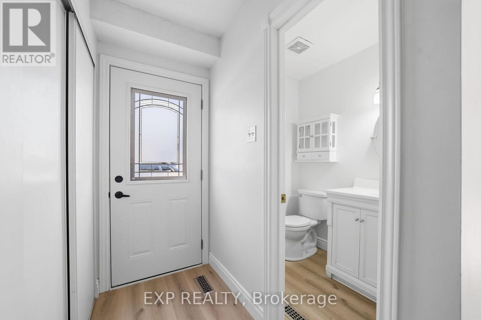 746 Homeview Road, London South (South Q), Ontario  N6C 5N8 - Photo 12 - X13730136