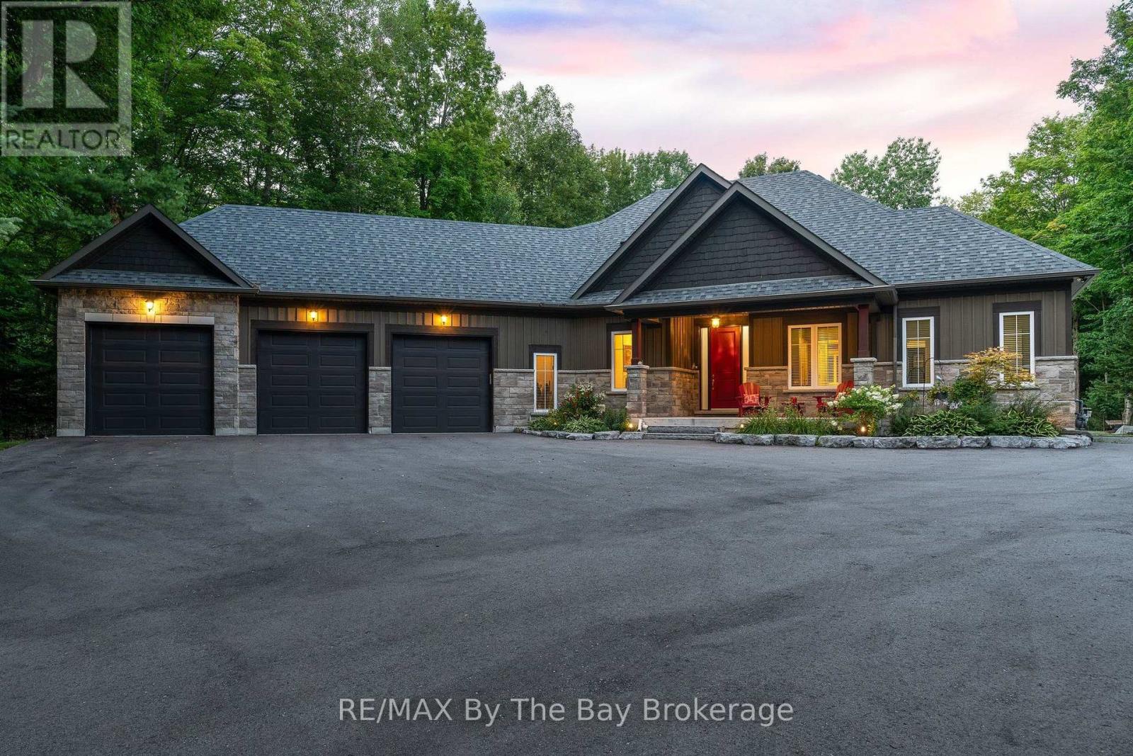 81 SPRUCE STREET, Tiny, Ontario