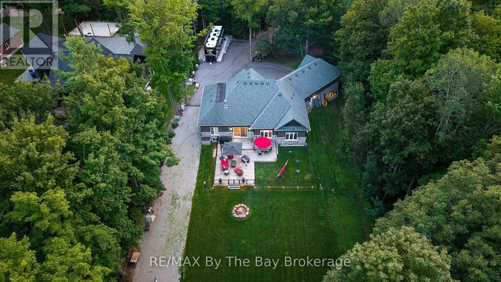 81 Spruce Street, Tiny, Ontario  L0L 1P1 - Photo 5 - S13730108