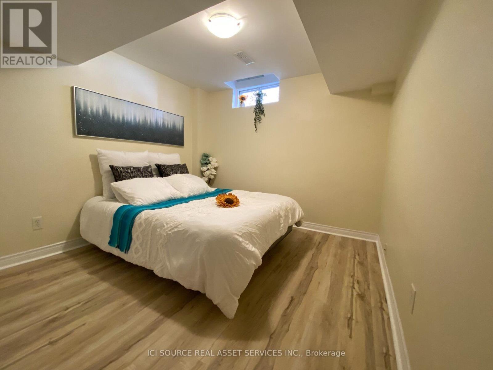 Lower - 111 Tall Grass Trail, Vaughan, Ontario  L4L 3J3 - Photo 4 - N13730150