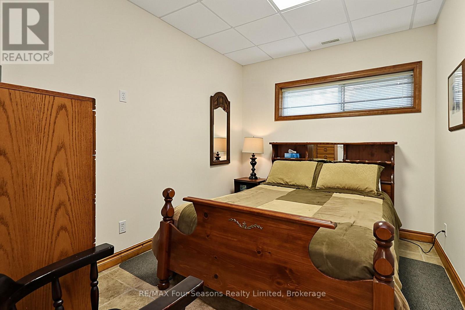 121 Birch View Trail, Blue Mountains, Ontario  L9Y 0M1 - Photo 17 - X13730126