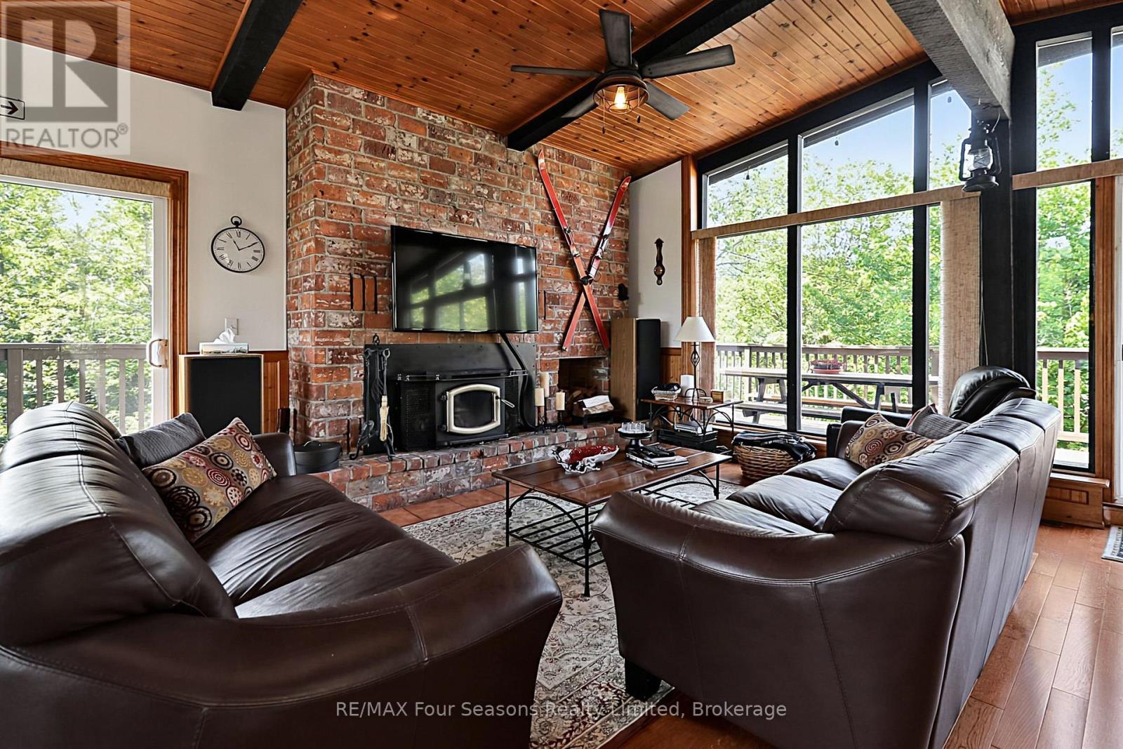 121 Birch View Trail, Blue Mountains, Ontario  L9Y 0M1 - Photo 2 - X13730126