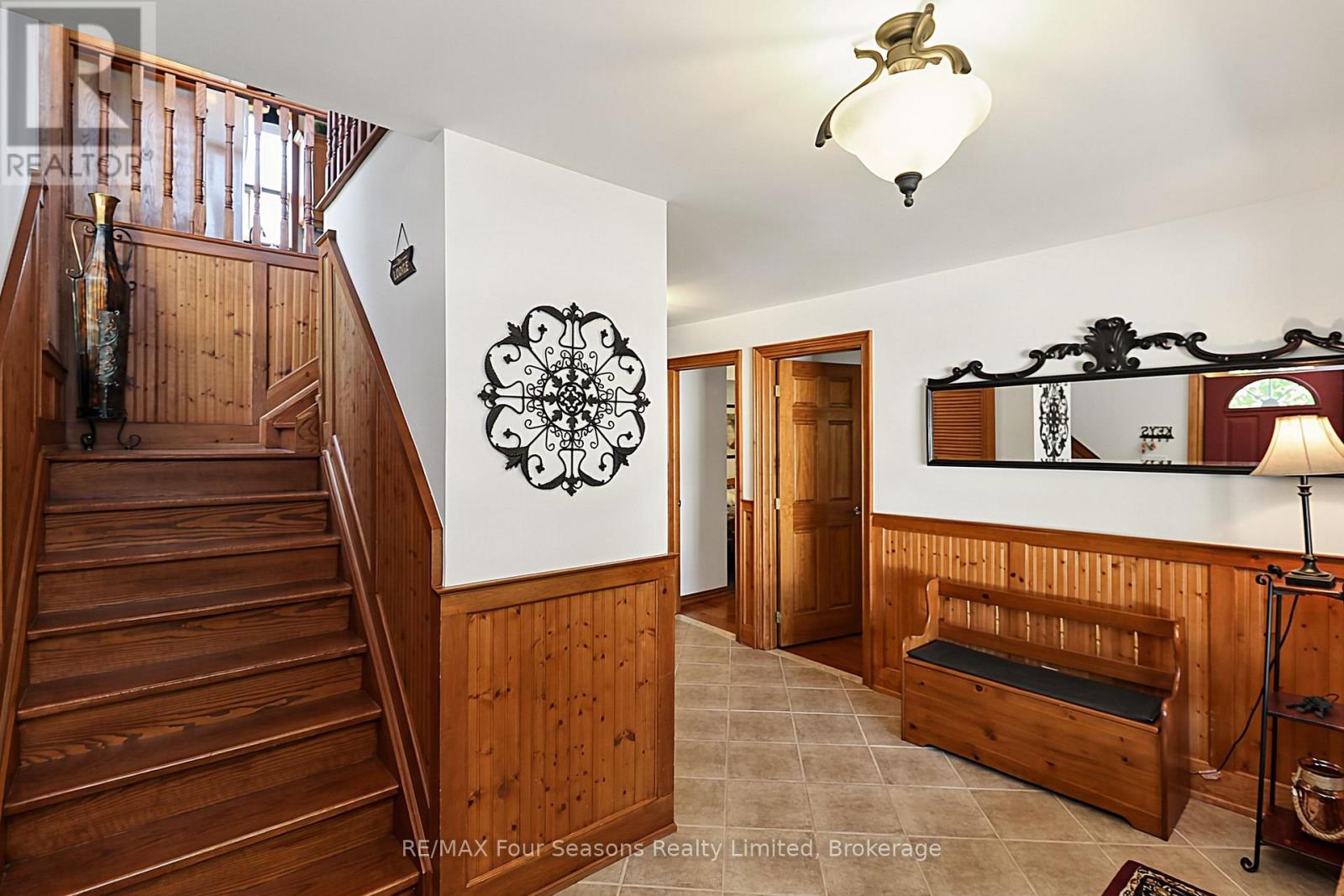 121 Birch View Trail, Blue Mountains, Ontario  L9Y 0M1 - Photo 9 - X13730126