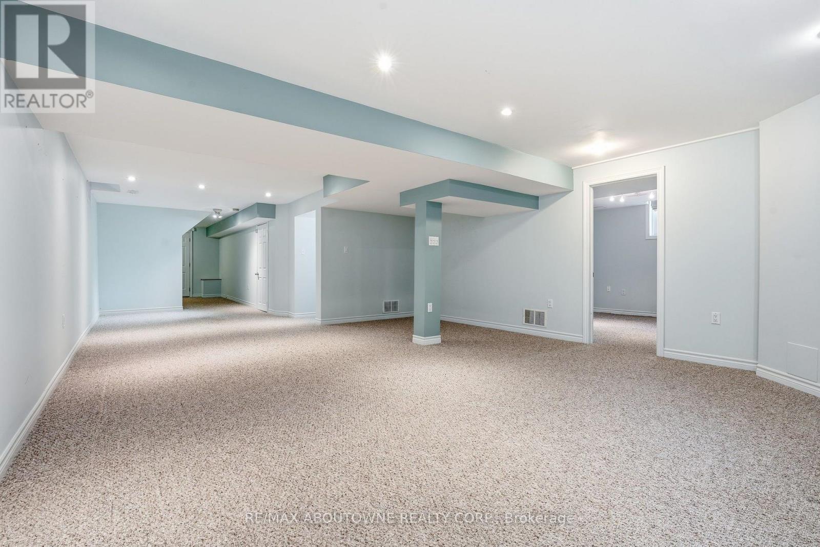 2381 Grand Oak Trail, Oakville, Ontario L6M 4V4 - Photo 31 - W13730148