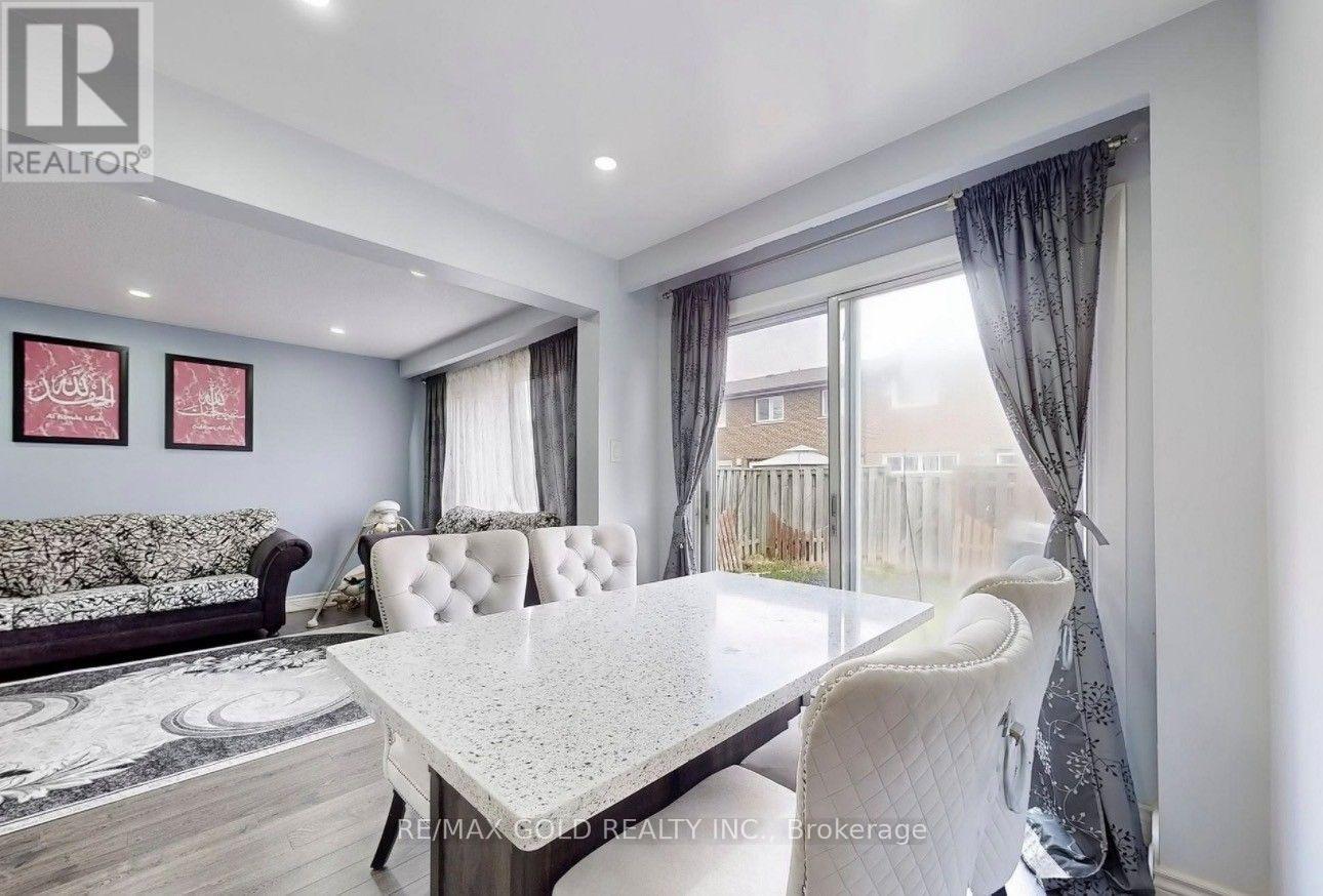 8 - 7033 Netherbrae Road, Mississauga, Ontario  L4T 2W2 - Photo 7 - W13730134
