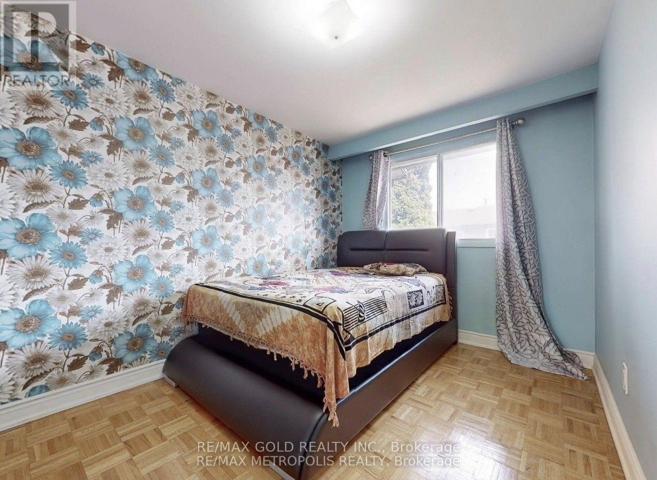 8 - 7033 Netherbrae Road, Mississauga, Ontario  L4T 2W2 - Photo 11 - W13730134