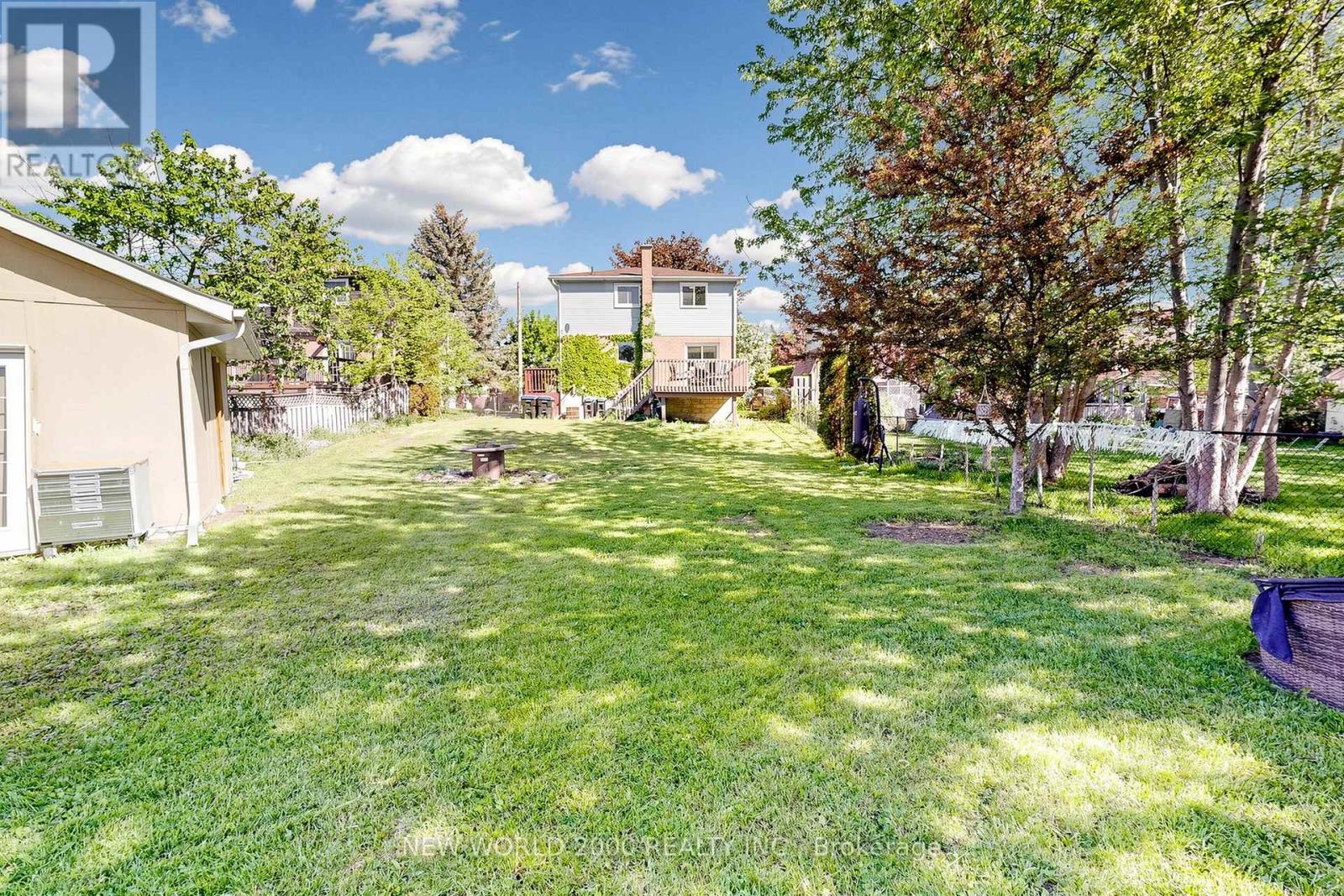 10 Buce Avenue, Bradford West Gwillimbury (Bradford), Ontario  L3Z 2C4 - Photo 38 - N13730184