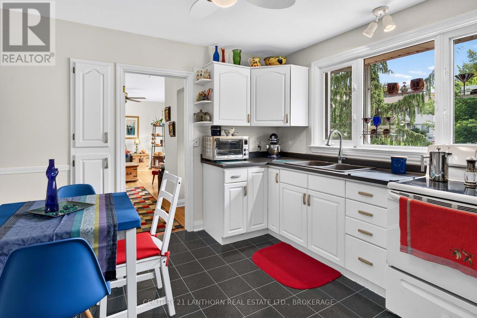 244 Yonge Street, Kingston, Ontario  K7M 1G5 - Photo 11 - X13726822