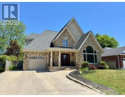 241 4TH STREET CRESCENT, Hanover, Ontario