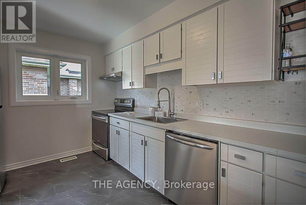 14 Wareside Road, Toronto, Ontario  M9C 3B2 - Photo 5 - W13730190