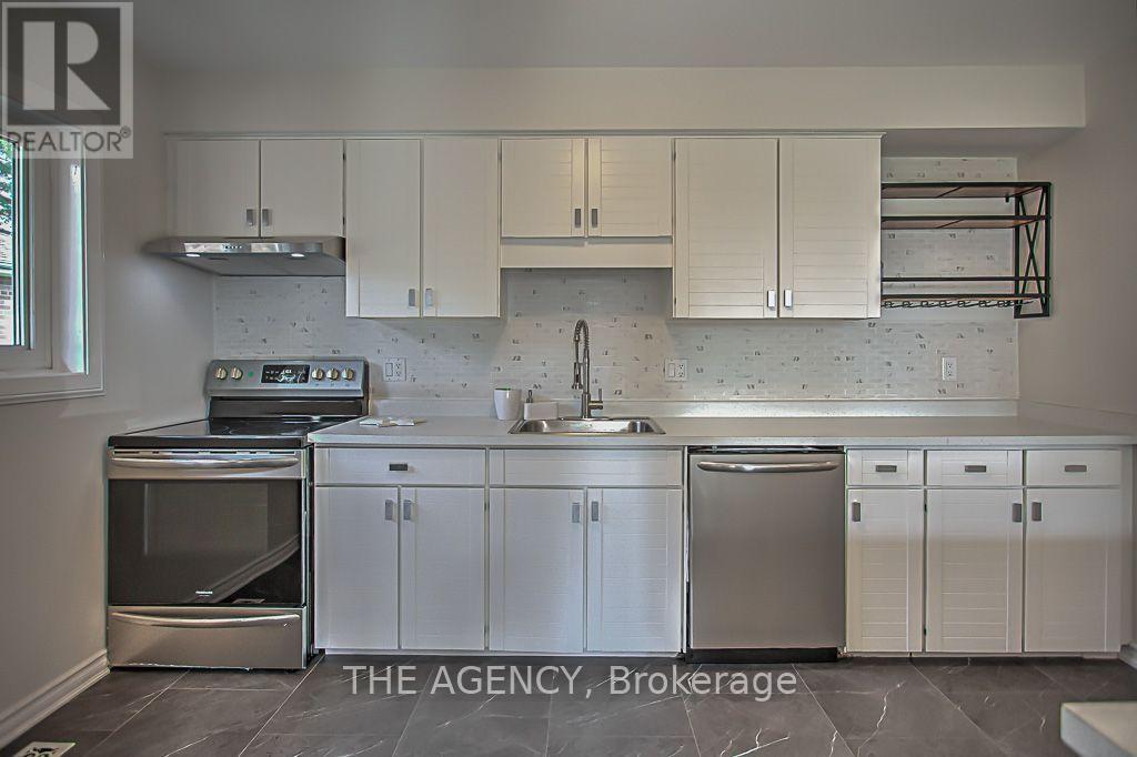 14 Wareside Road, Toronto, Ontario  M9C 3B2 - Photo 6 - W13730190