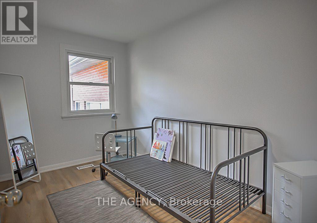 Main - 14 Wareside Road, Toronto, Ontario  M9C 3B2 - Photo 10 - W13730192