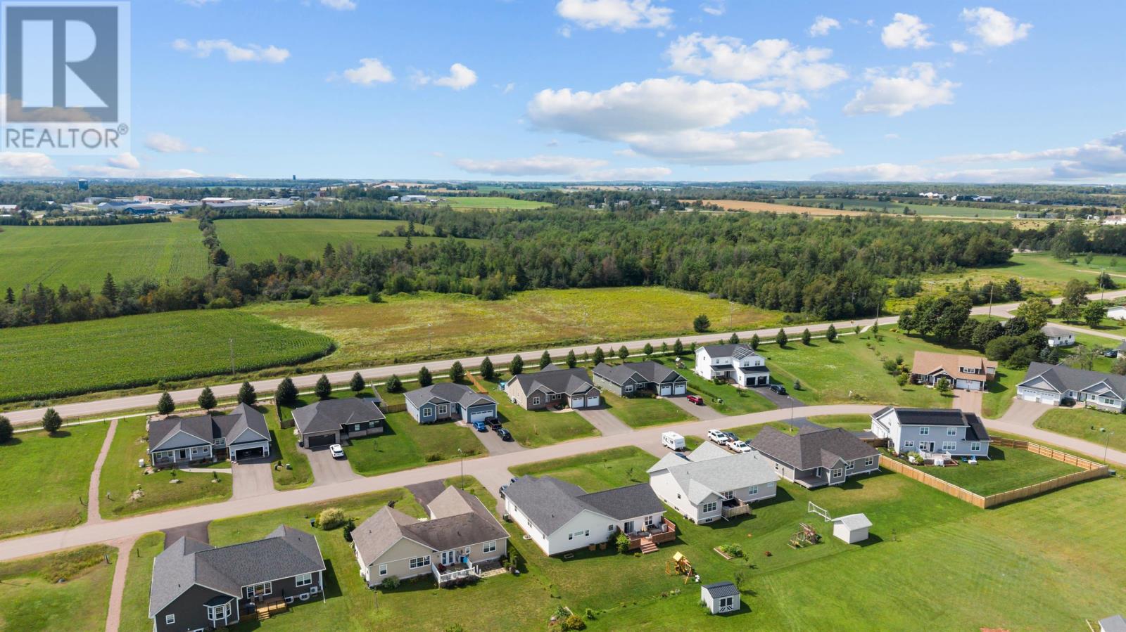 31 Lantern Crescent, Cornwall, Prince Edward Island  C0A 1H8 - Photo 47 - 202622062