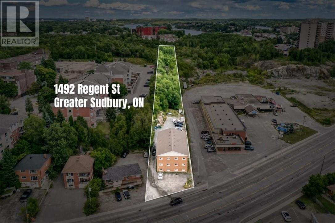 1492 Regent Street — photo 1