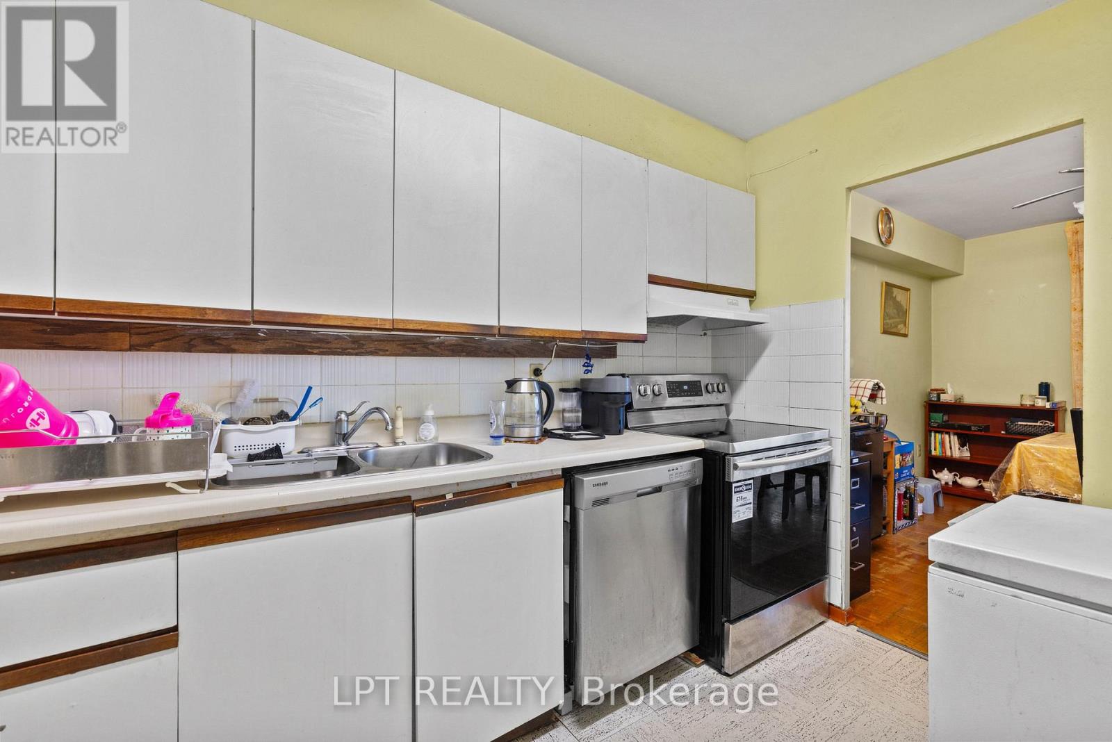 2811 - 5 Massey Square, Toronto, Ontario M4C 5L6 - Photo 20 - E13694694