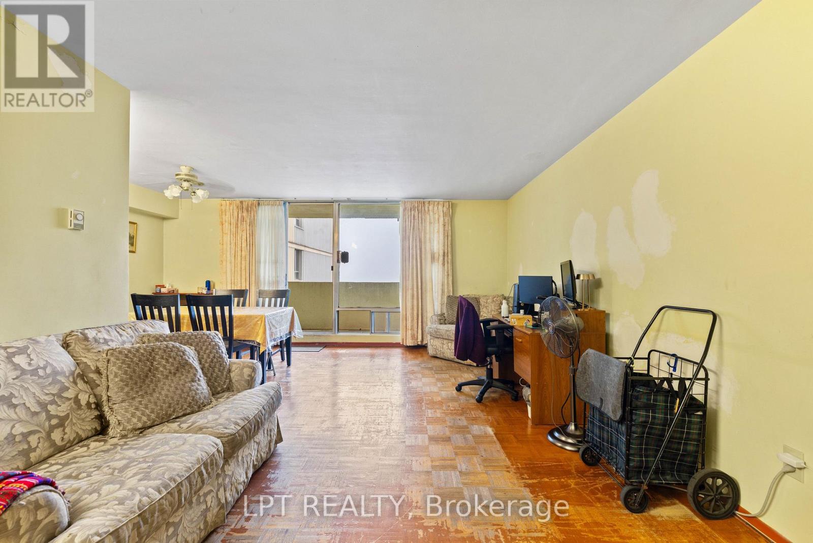 2811 - 5 Massey Square, Toronto, Ontario M4C 5L6 - Photo 10 - E13694694