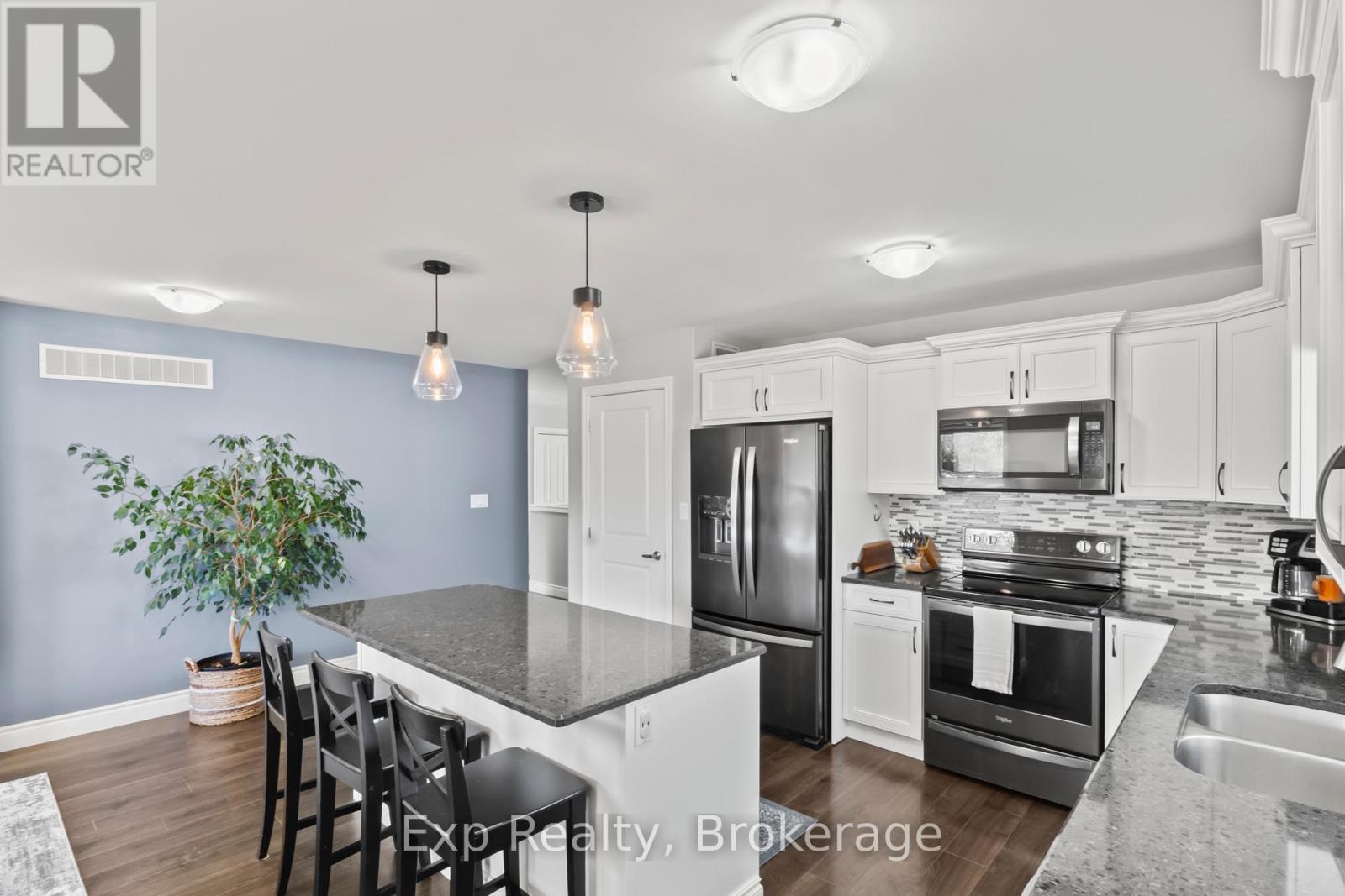47 Birchmount Street, Quinte West, Ontario  K8V 0C6 - Photo 9 - X13730334