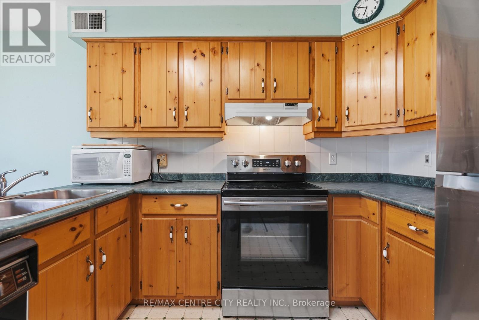 90 Moraine Crescent, London North, Ontario  N6G 4Z1 - Photo 15 - X13730260