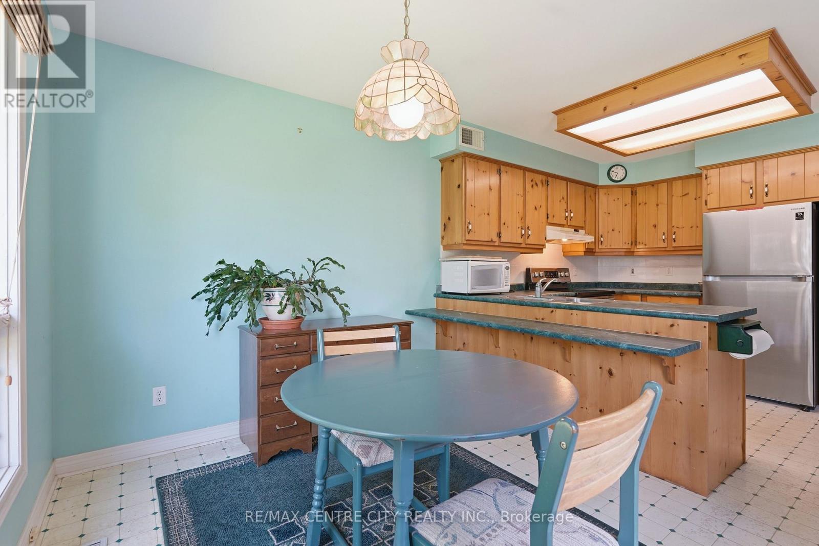 90 Moraine Crescent, London North, Ontario  N6G 4Z1 - Photo 18 - X13730260