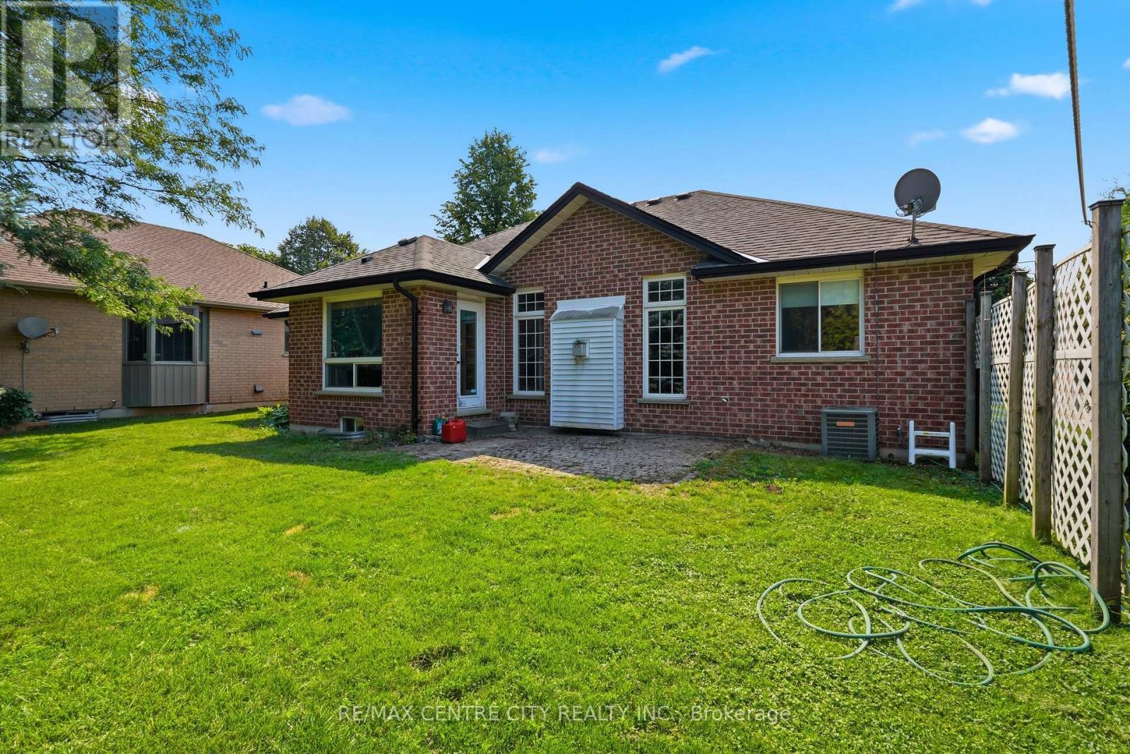 90 Moraine Crescent, London North (North A), Ontario  N6G 4Z1 - Photo 46 - X13730260