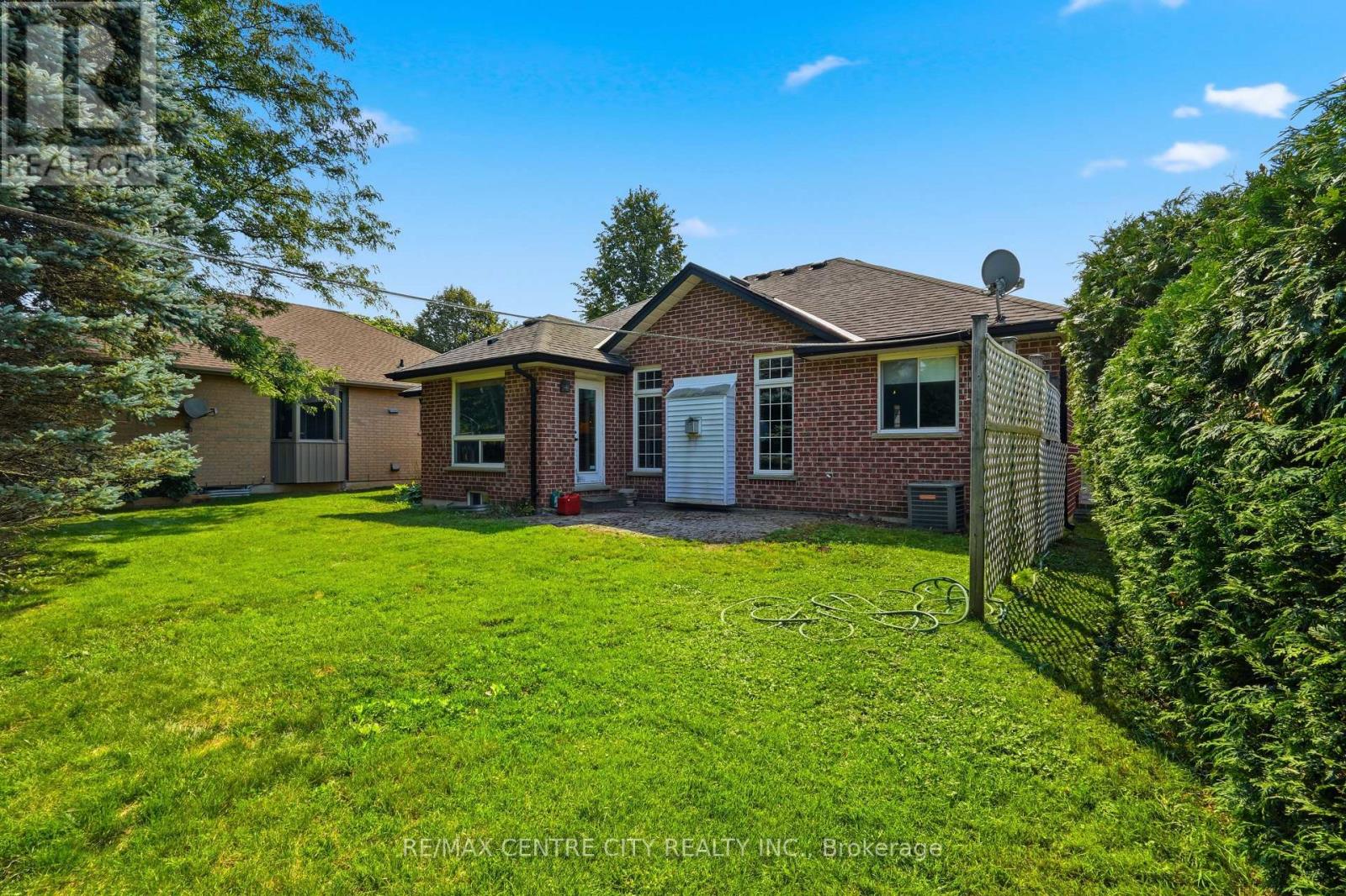 90 Moraine Crescent, London North (North A), Ontario  N6G 4Z1 - Photo 48 - X13730260