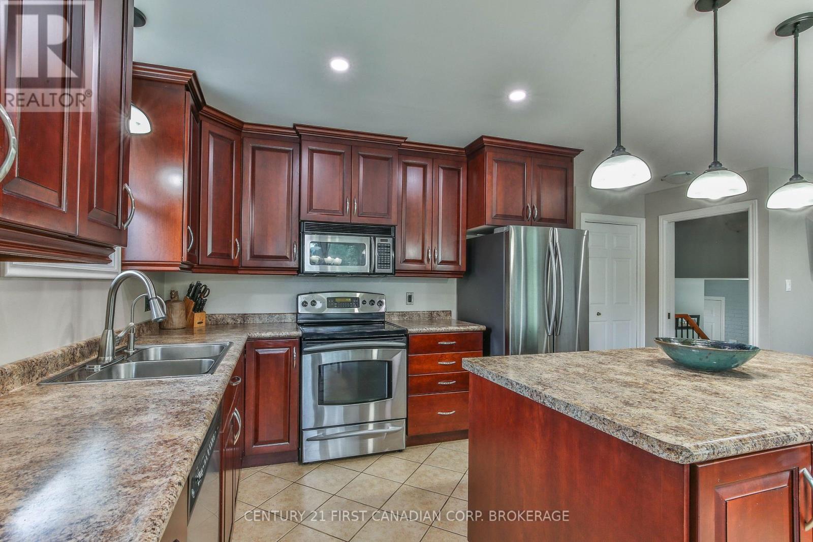 217 Seldon Street, Zorra, Ontario  N0M 2M0 - Photo 14 - X13730274
