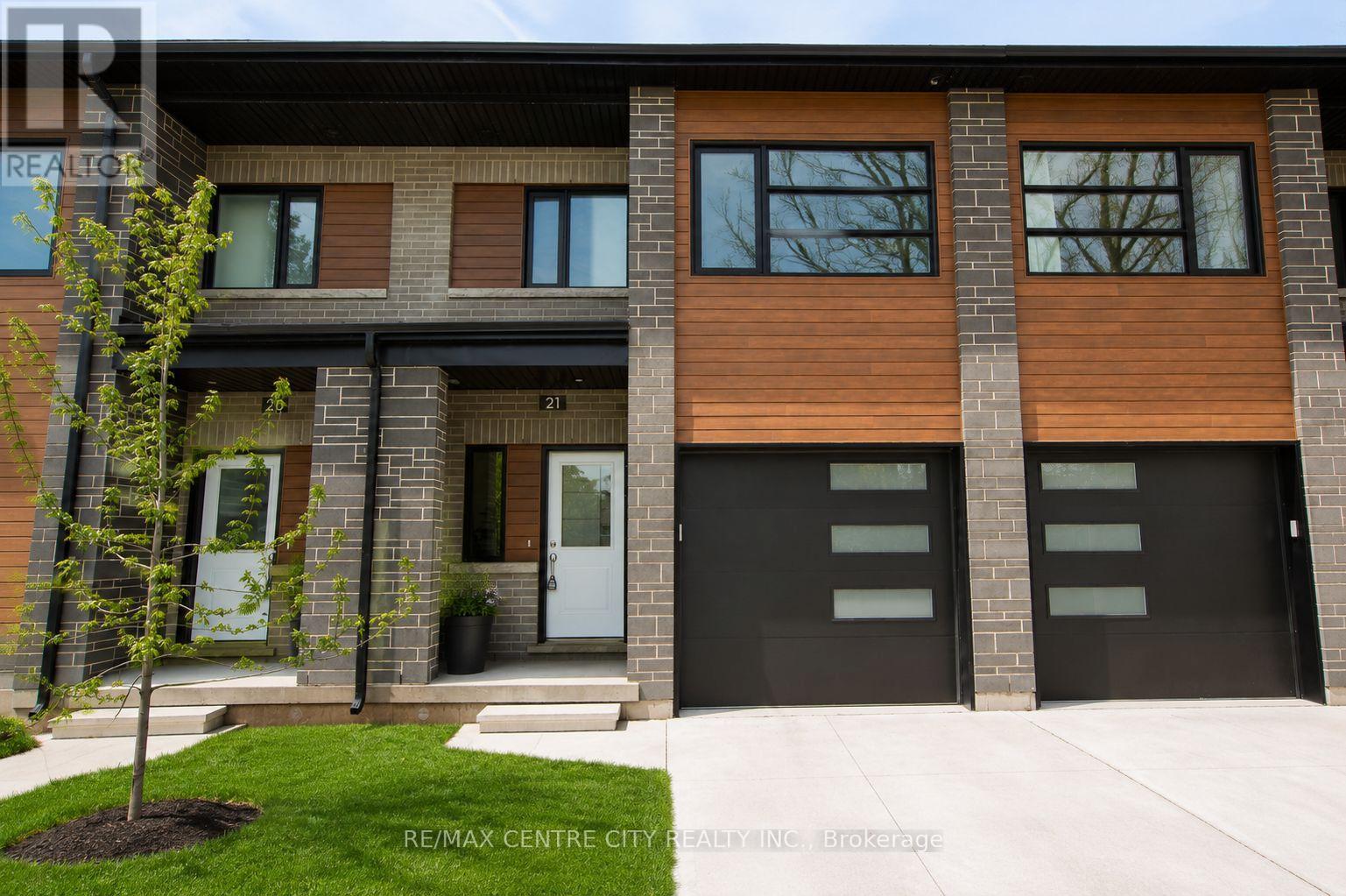 21 - 275 JAMES STREET, St. Marys, Ontario