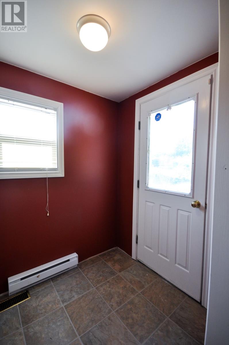 1055-1057 Main Road, Dunville — photo 5