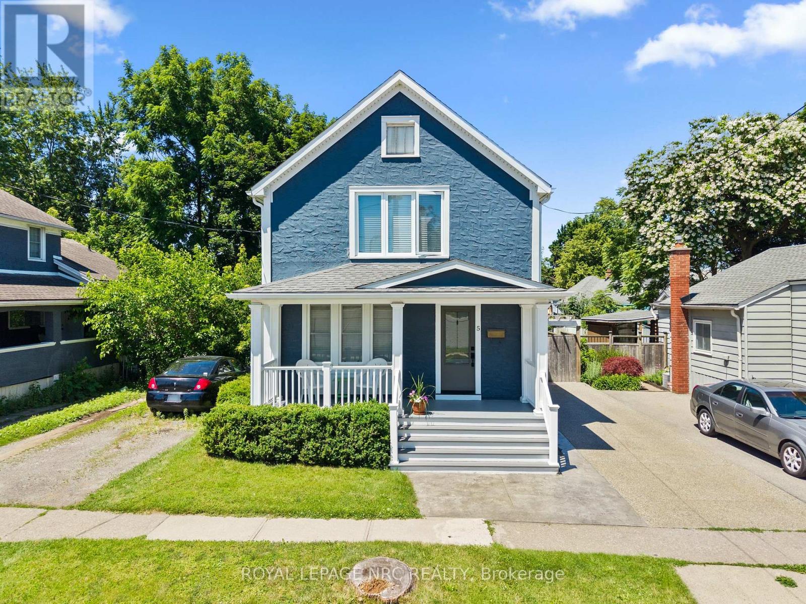 5 Greenlaw Place, St. Catharines, Ontario  L2R 4S5 - Photo 2 - X13730342