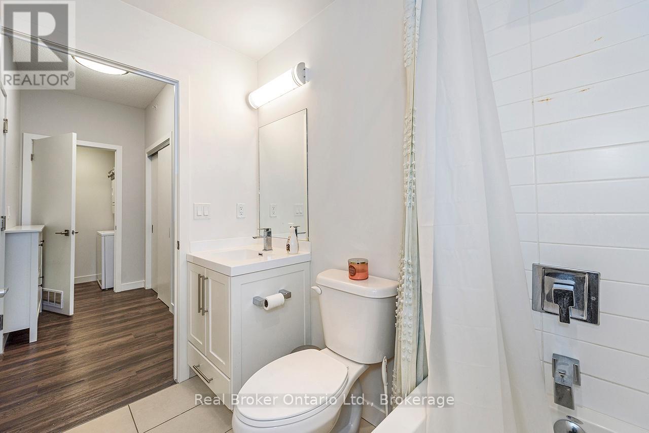 611 - 2081 Fairview Street, Burlington, Ontario  L7R 0E4 - Photo 5 - W13730336