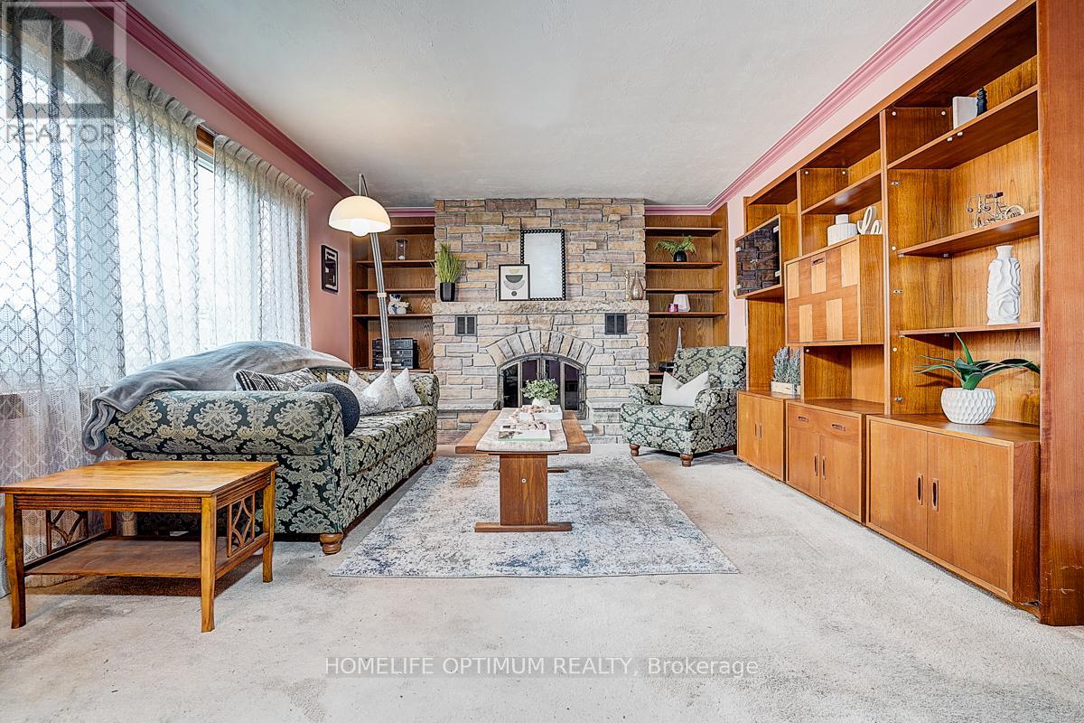 16 Ayre Point Road, Toronto, Ontario M1M 1G5 - Photo 8 - E13730258