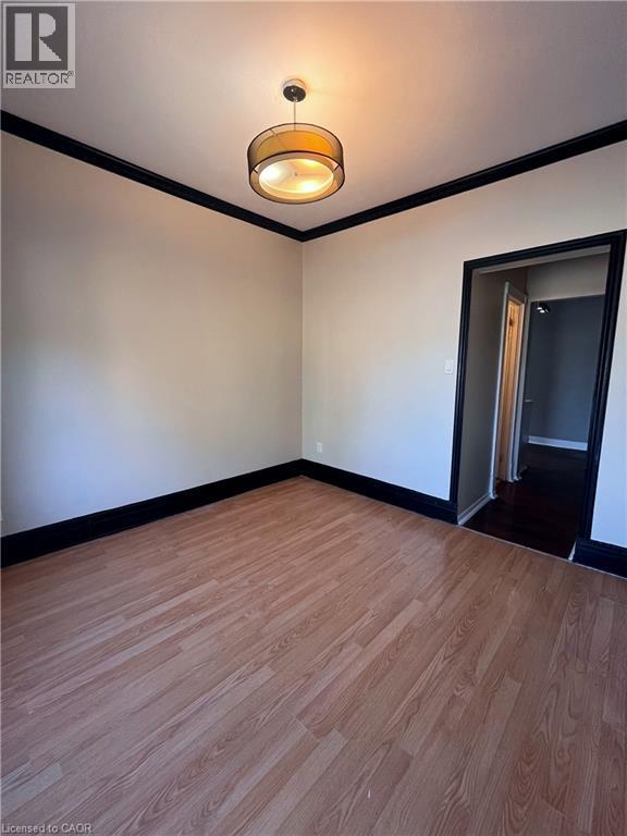 169 Wentworth Street N Unit# 3, Hamilton, Ontario  L8L 5V6 - Photo 3 - 40859339