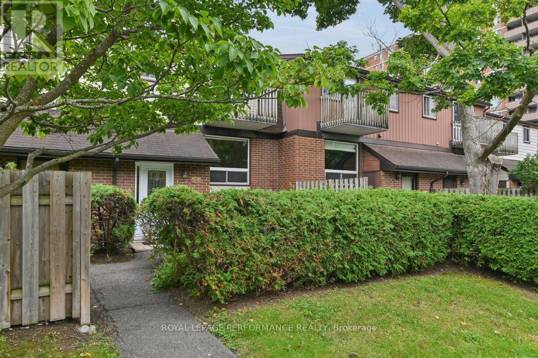 9 - 402 Montfort Street, Ottawa, Ontario K1L 8G7 - Photo 3 - X13722564