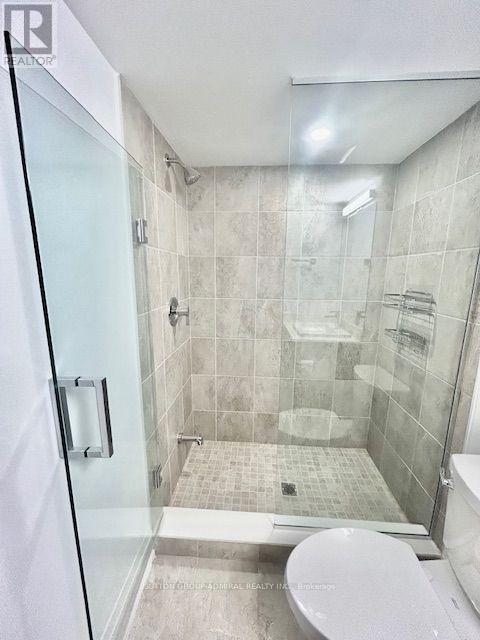 Direzze 18 Court, Richmond Hill, Ontario  L4C 5T8 - Photo 37 - N13730394