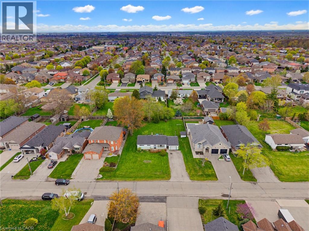 29 LECKIE Avenue, Stoney Creek, Ontario