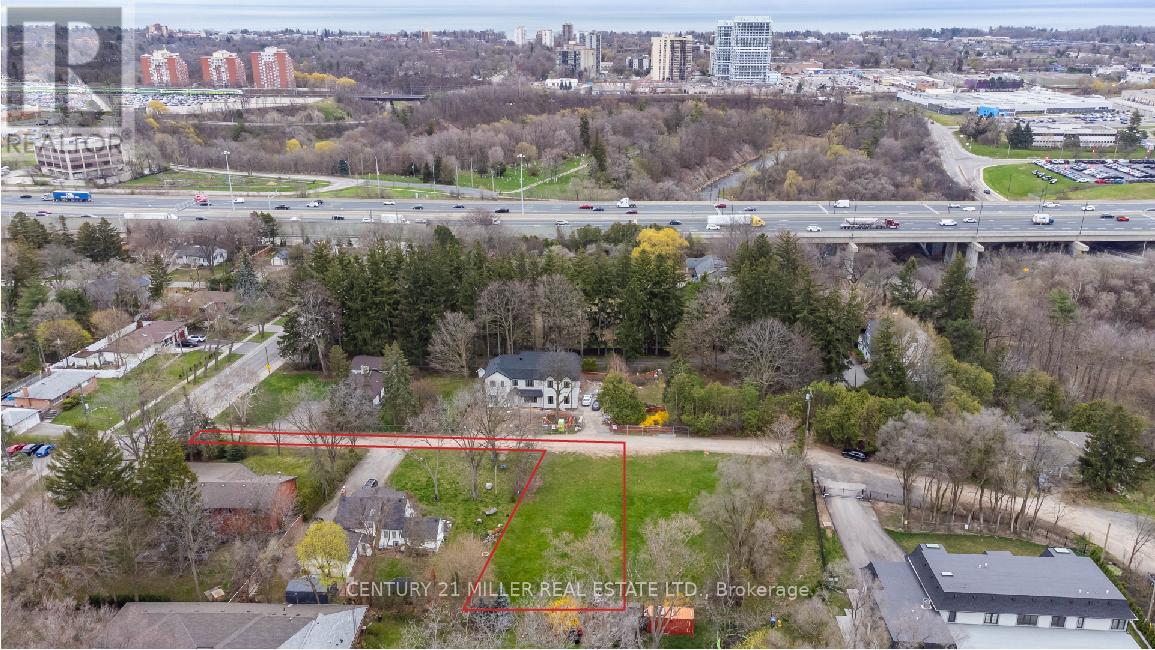 1066 Sixth Line, Oakville, Ontario  L6H 1W5 - Photo 5 - W13730238