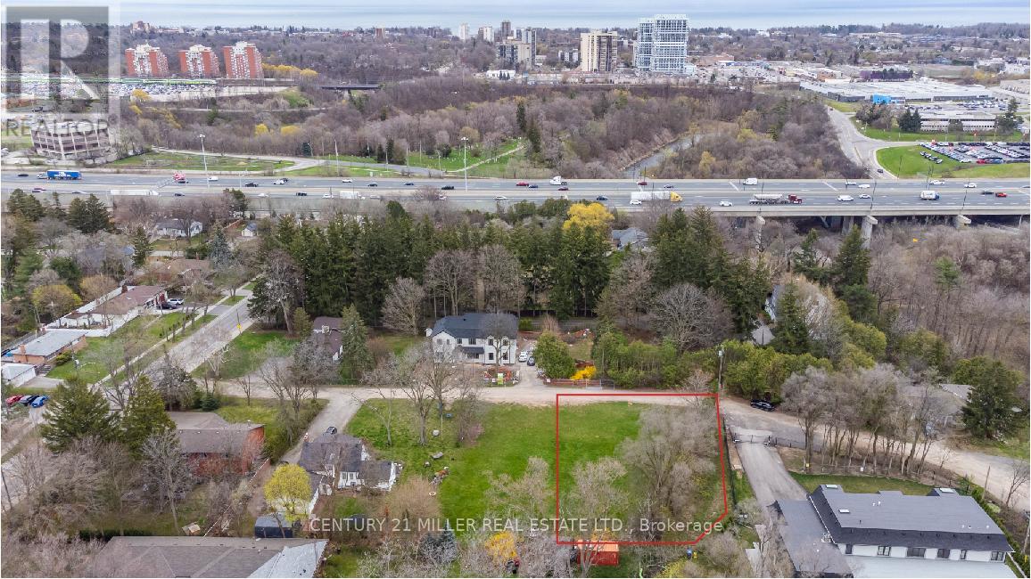 1068 Sixth Line, Oakville, Ontario  L6H 1W5 - Photo 5 - W13730242