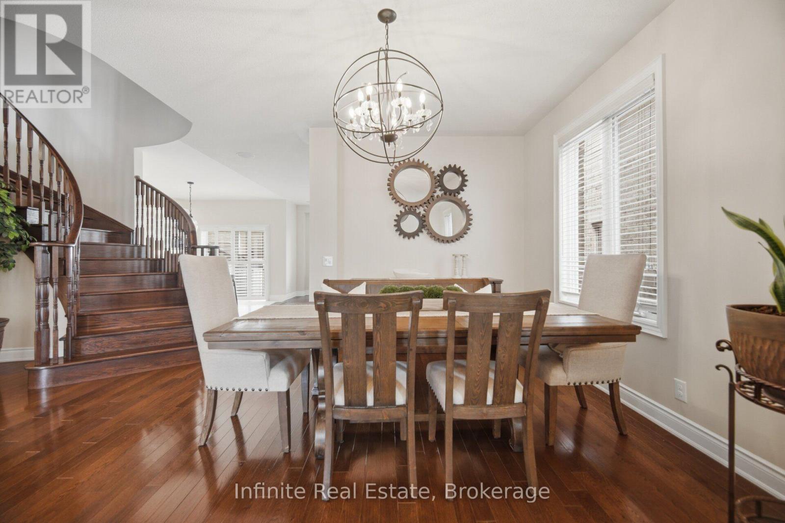 32 Bear Run Road, Brampton, Ontario  L6X 2Y9 - Photo 6 - W13730294