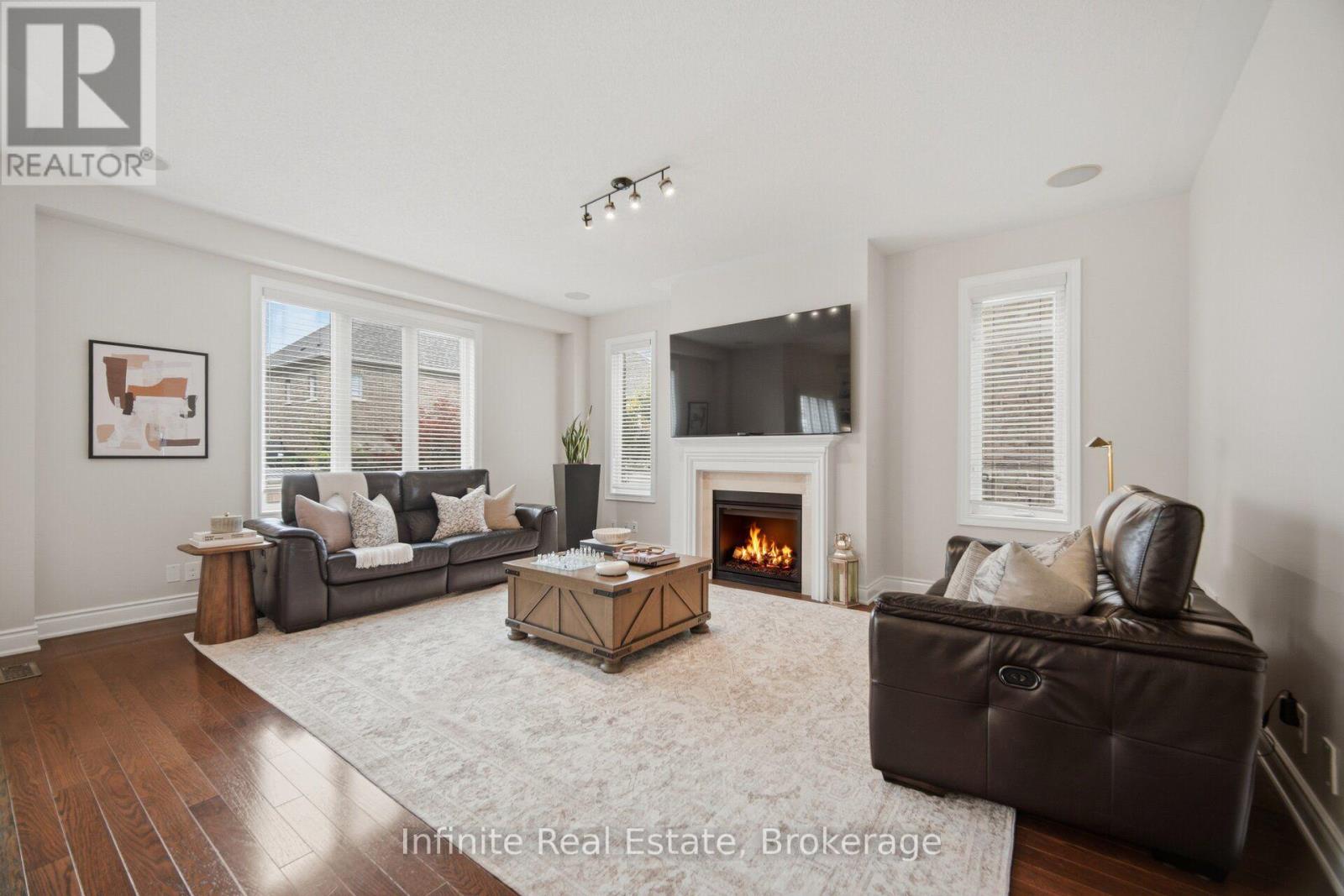32 Bear Run Road, Brampton, Ontario  L6X 2Y9 - Photo 8 - W13730294