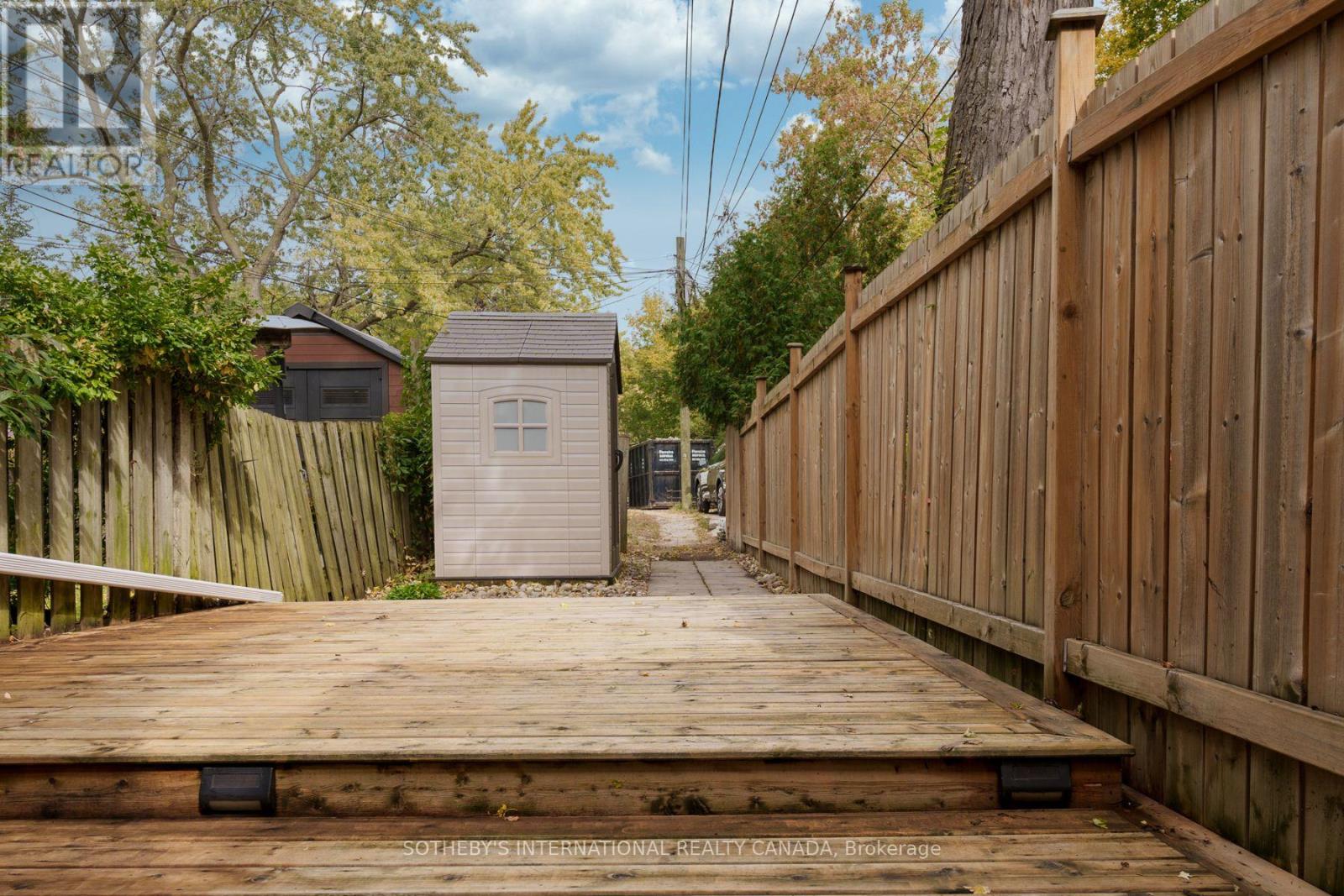 Bsmt - 15 Indian Road Crescent, Toronto, Ontario  M6P 2E9 - Photo 19 - W13730302