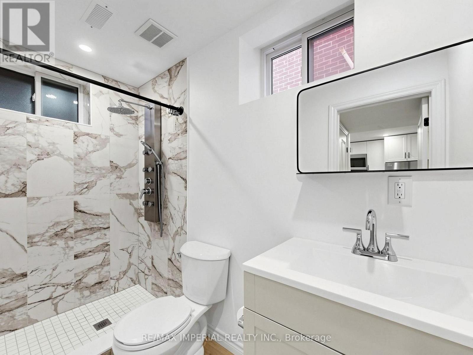 404 Glen Park Avenue, Toronto, Ontario  M6B 2E5 - Photo 36 - W13730356