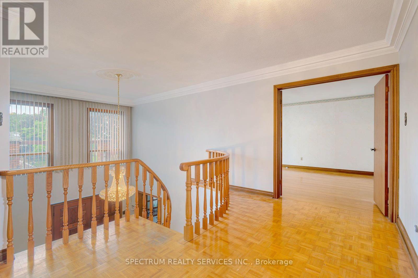 145a Whitfield Avenue, Toronto, Ontario  M9L 1H2 - Photo 23 - W13730388