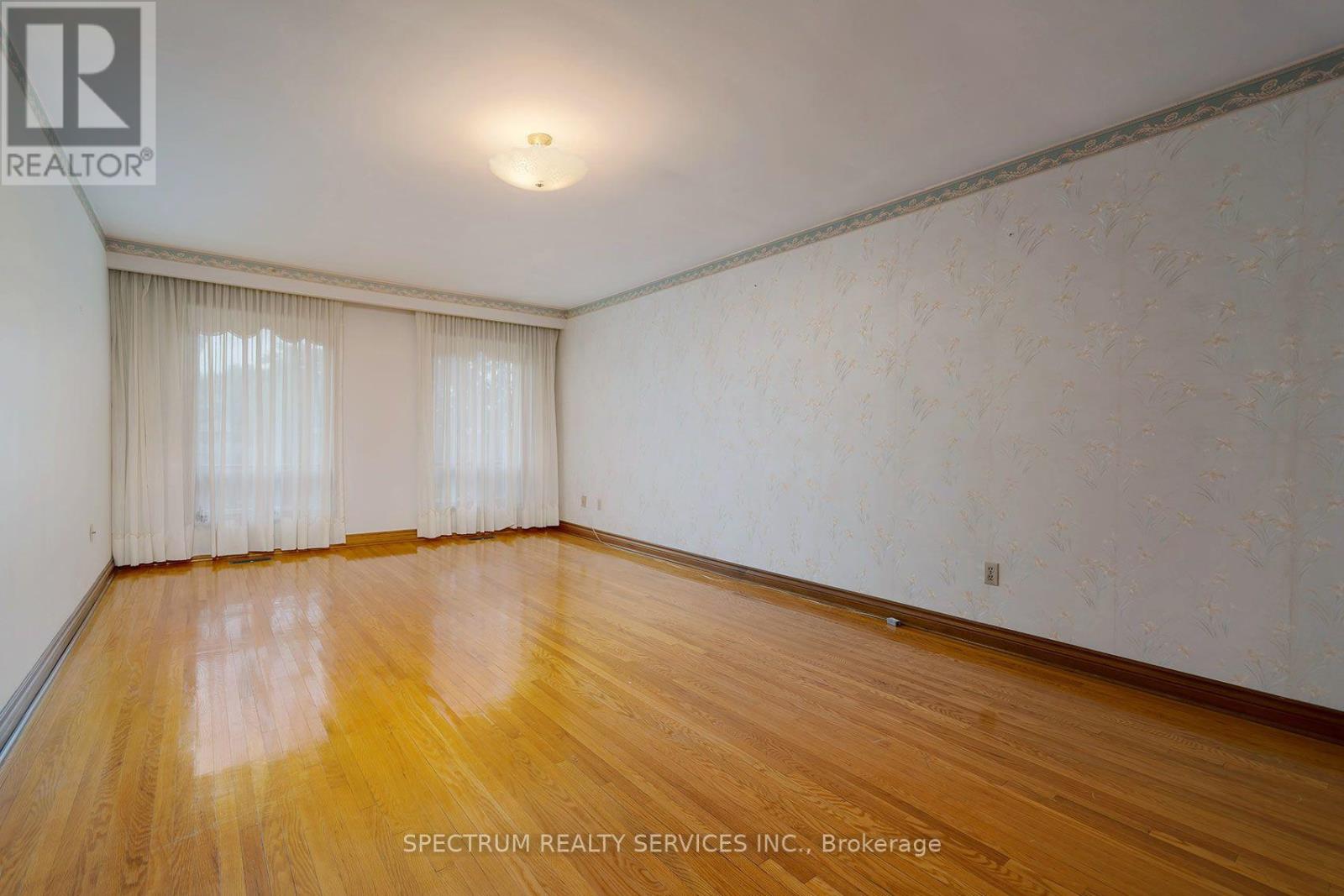 145a Whitfield Avenue, Toronto, Ontario  M9L 1H2 - Photo 24 - W13730388