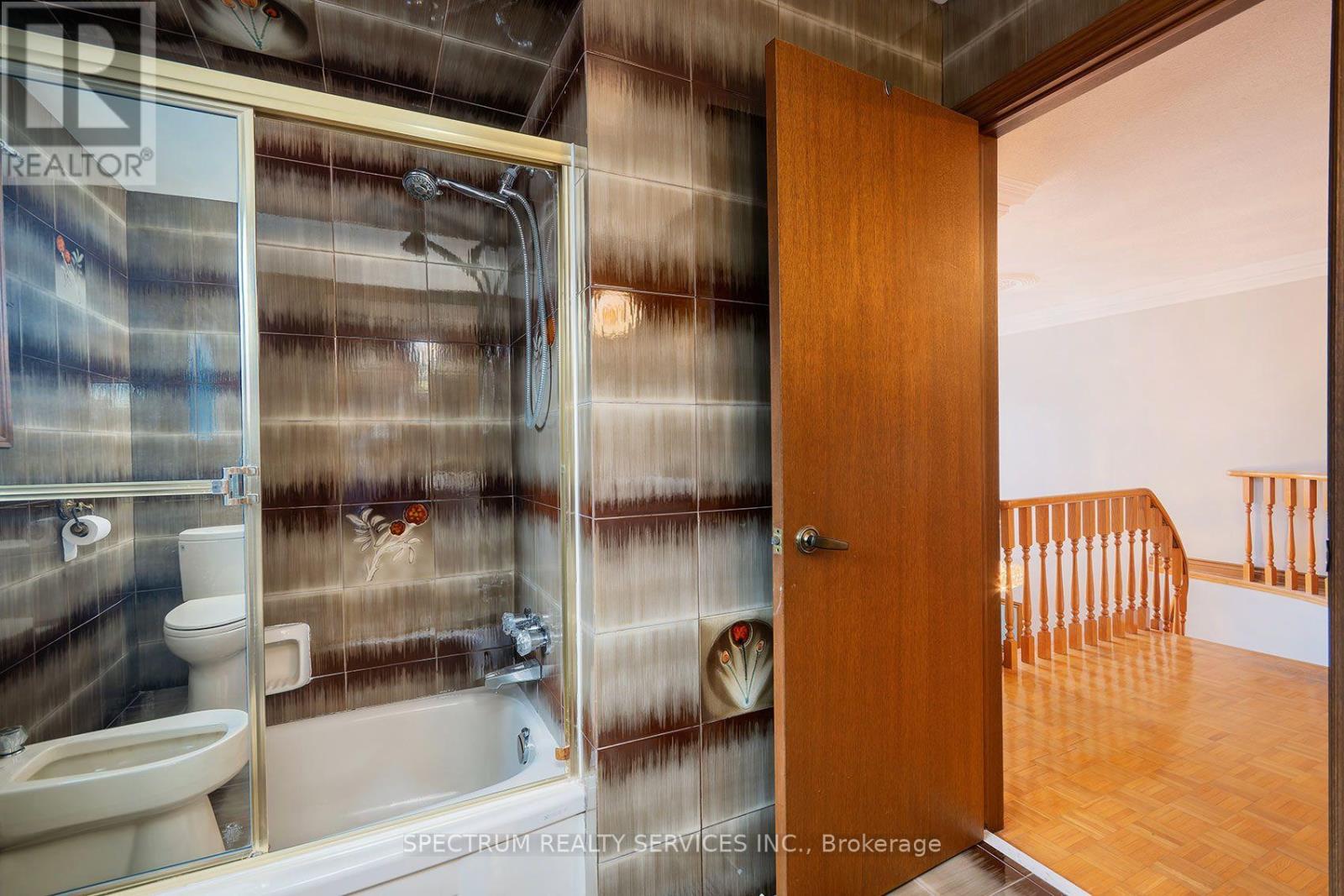 145a Whitfield Avenue, Toronto, Ontario  M9L 1H2 - Photo 35 - W13730388
