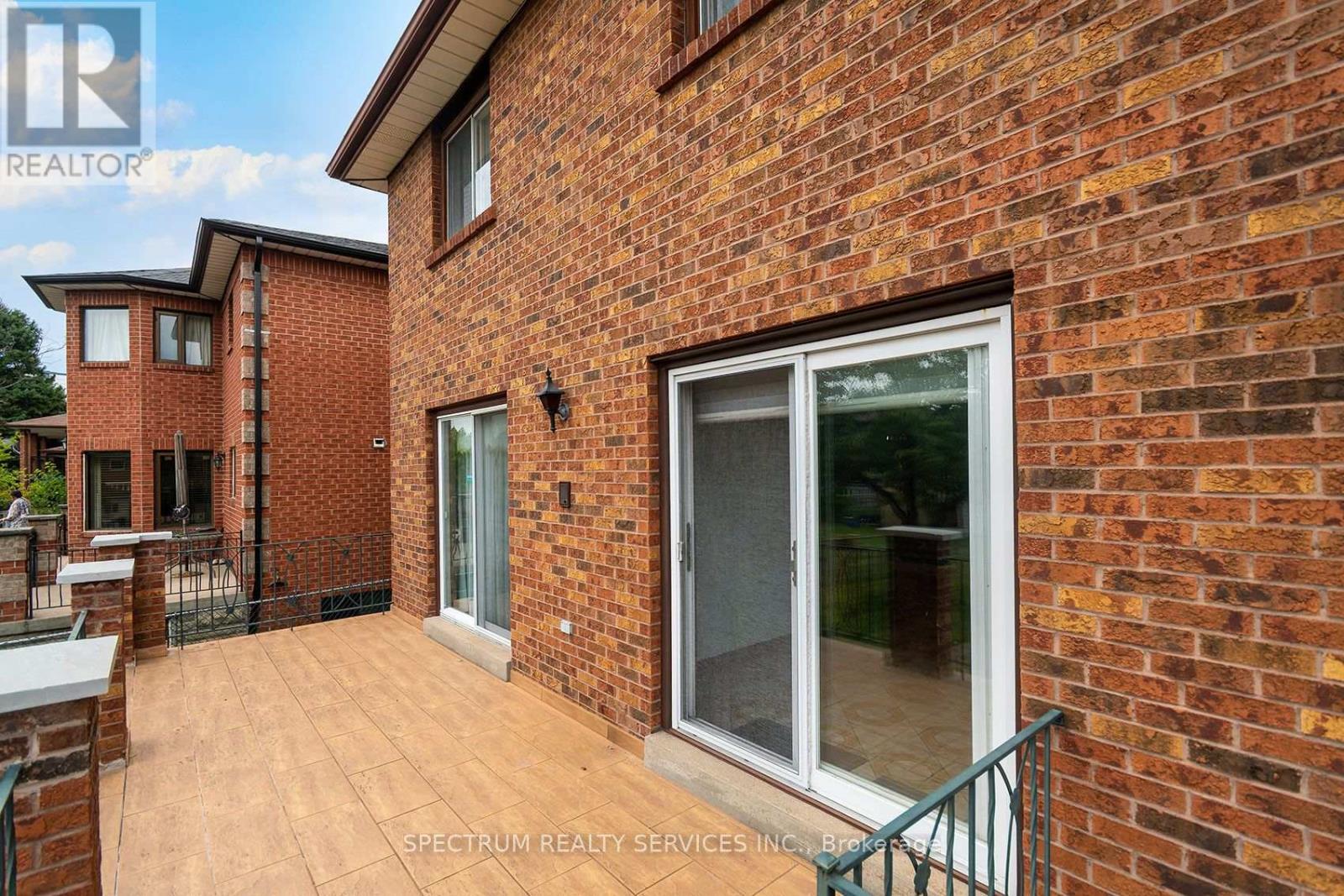 145a Whitfield Avenue, Toronto, Ontario  M9L 1H2 - Photo 48 - W13730388