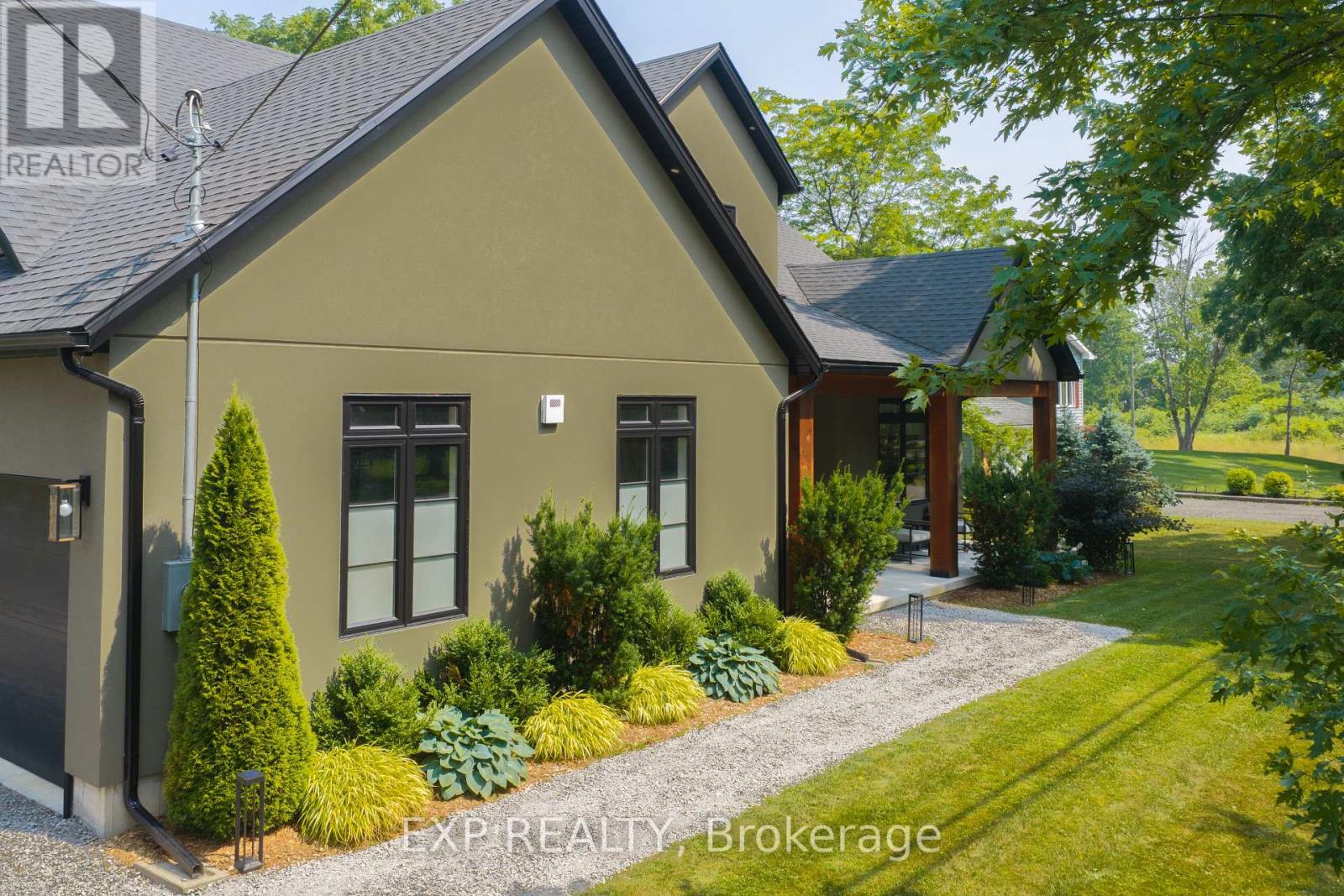 3001 Ozark Trail, Fort Erie, Ontario  L0S 1N0 - Photo 2 - X13581526