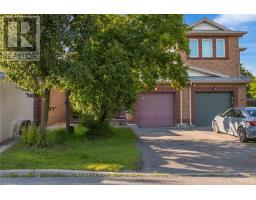 246 DUNTROON CIRCLE, Ottawa, Ontario